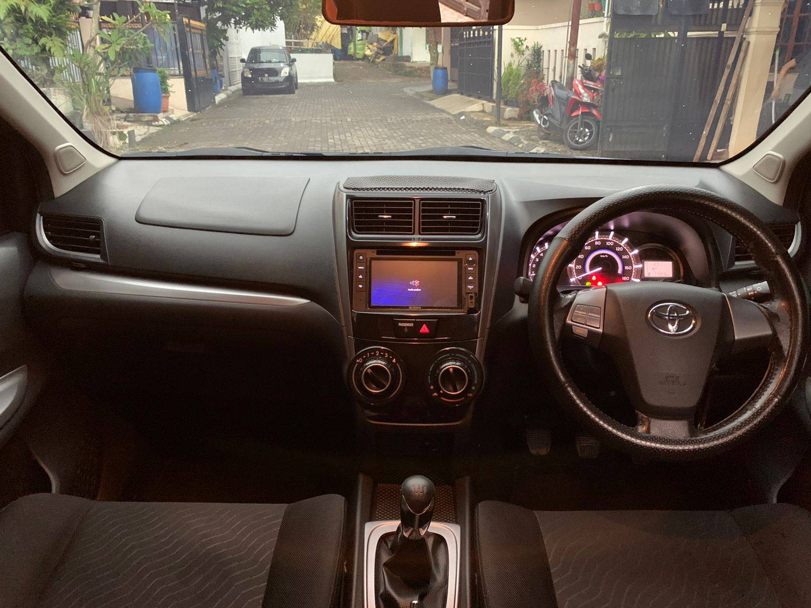 2015 Toyota Avanza 1.5L S MT VVTI 1.5L S MT VVTI tua