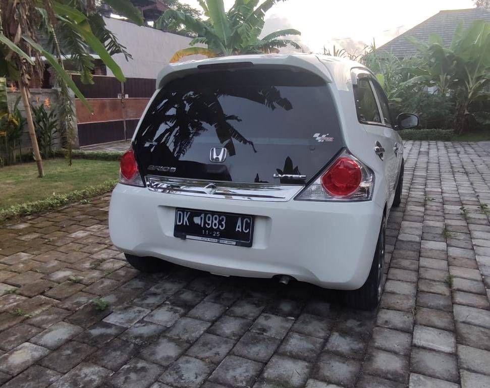 Beli mobil bekas