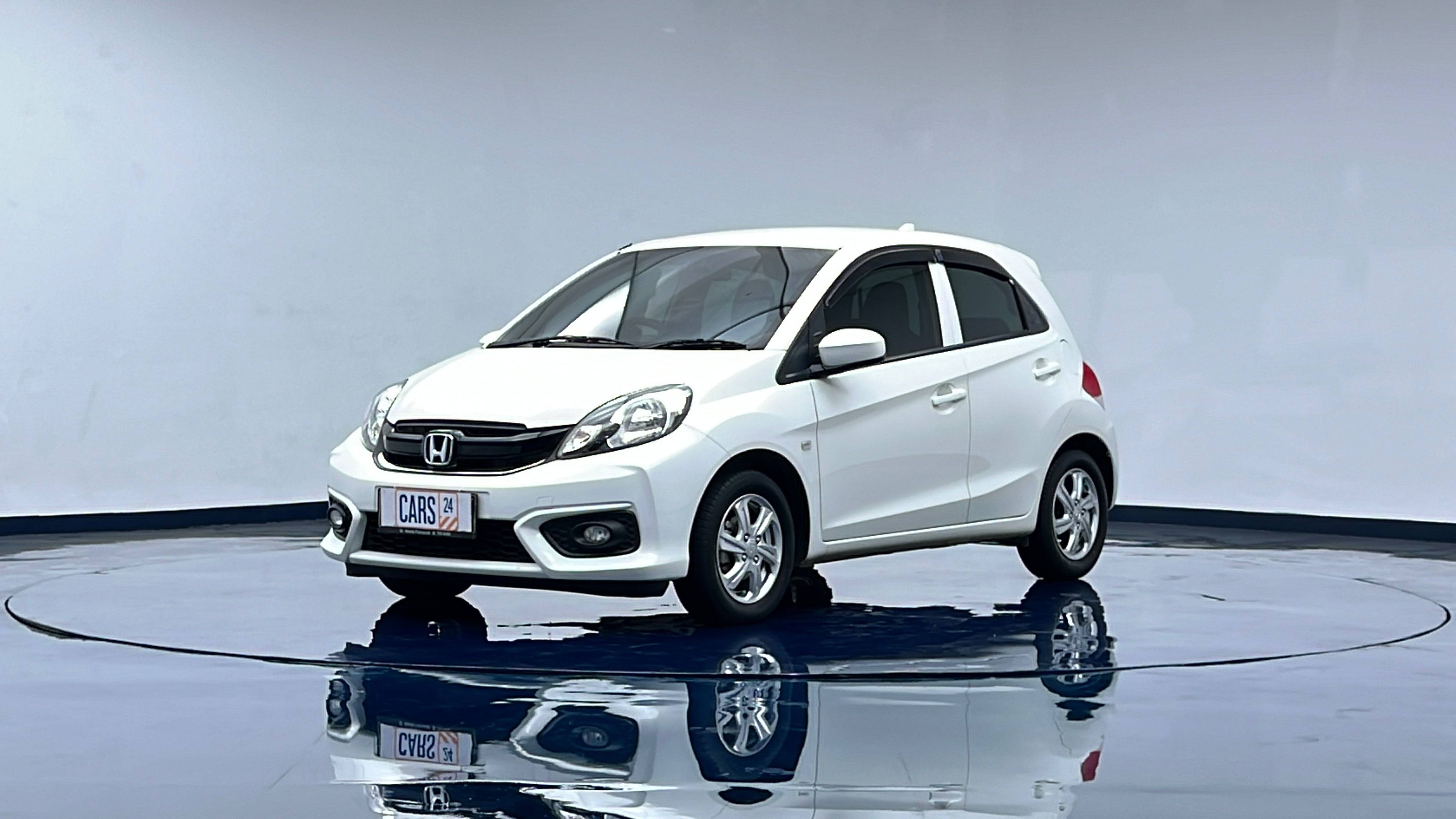 2017 Honda Brio  Satya E CVT Satya E CVT tua
