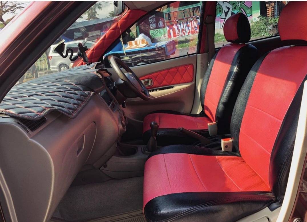 2010 Daihatsu Xenia 2010 Daihatsu Xenia