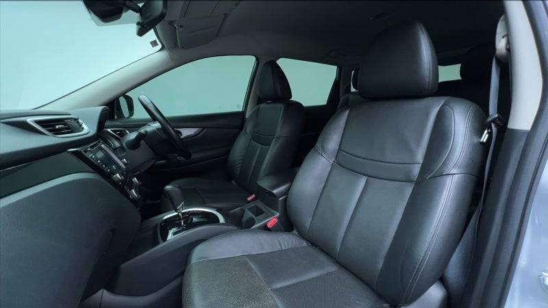 Dijual 2015 Nissan X Trail 2.5L CVT AT 2.5L CVT AT Bekas