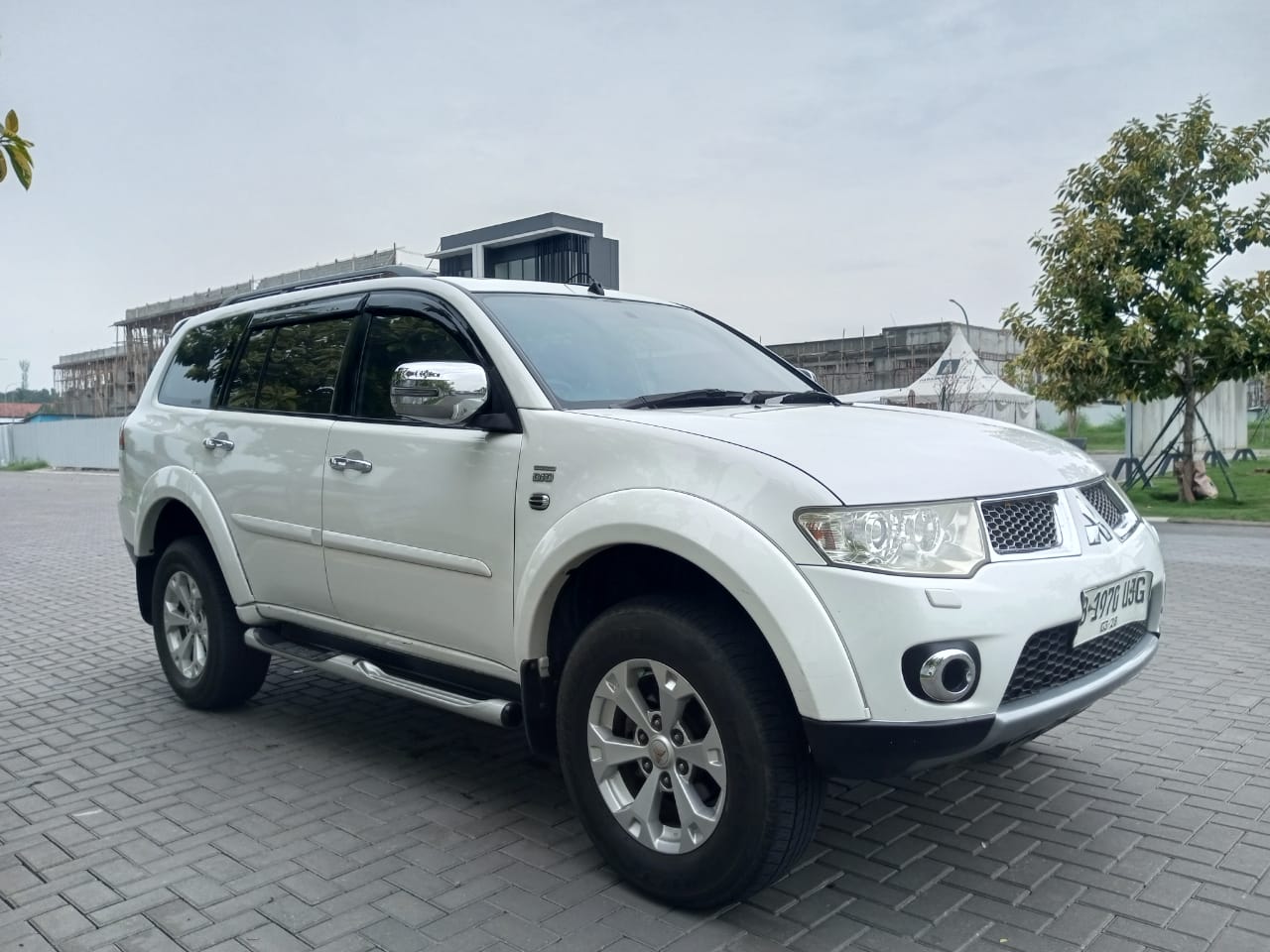 Second Hand 2012 Mitsubishi Pajero Sport  Second Hand 2012 Mitsubishi Pajero Sport
