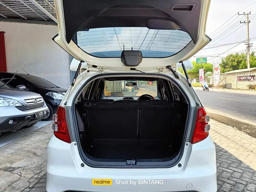 2010 Honda Jazz 2010 Honda Jazz