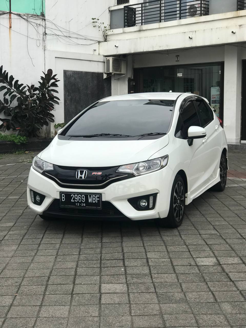 2016 Honda Jazz  RS 1.5 CVT 2016 Honda Jazz  RS 1.5 CVT