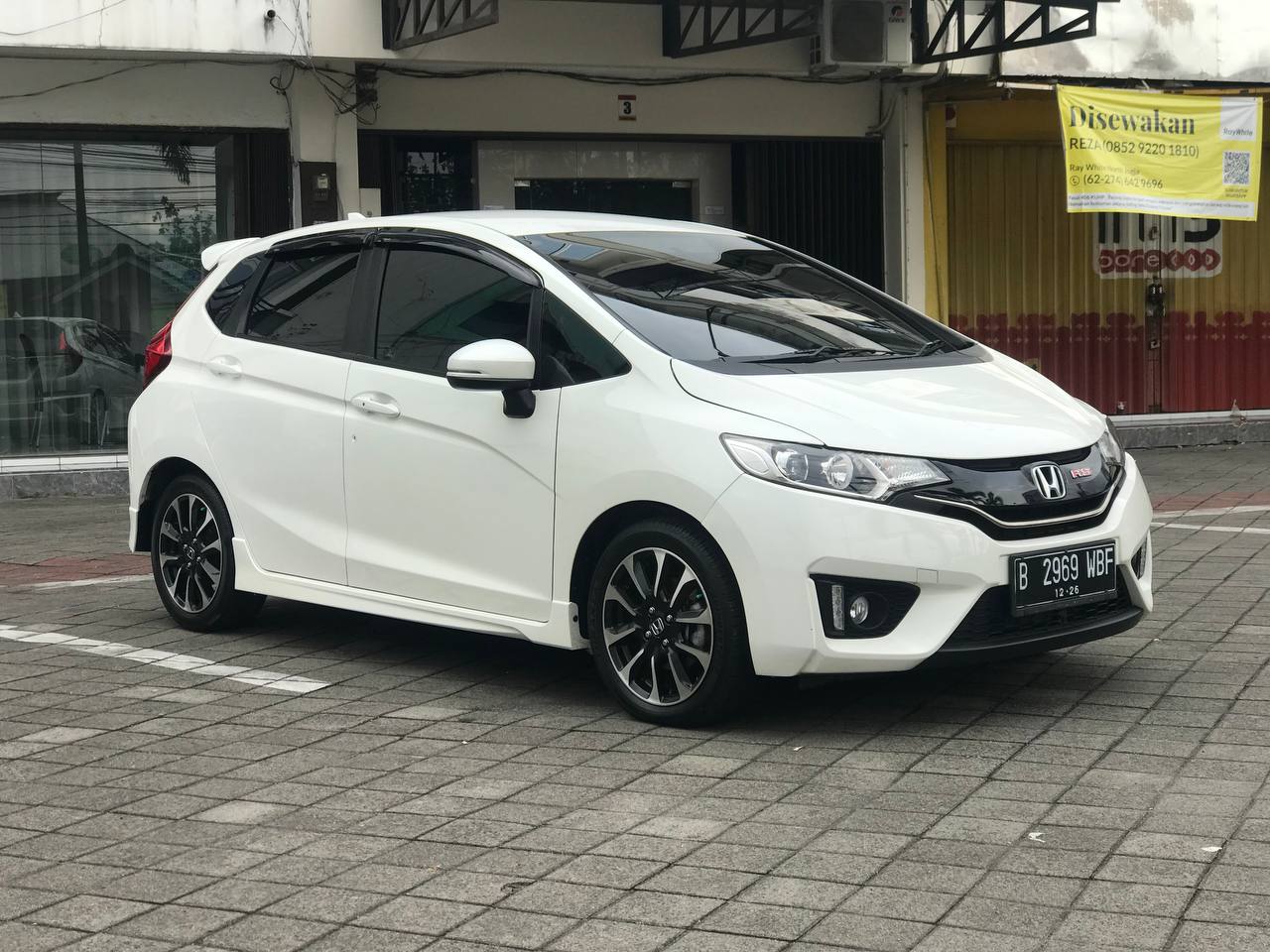 2016 Honda Jazz  RS 1.5 CVT 2016 Honda Jazz  RS 1.5 CVT