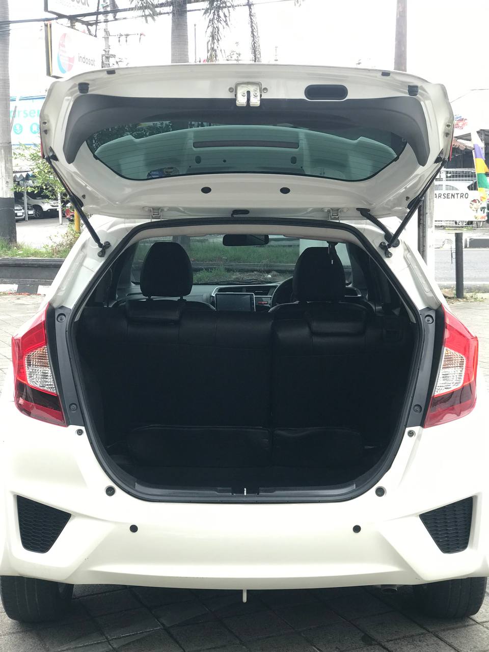 2016 Honda Jazz  RS 1.5 CVT 2016 Honda Jazz  RS 1.5 CVT