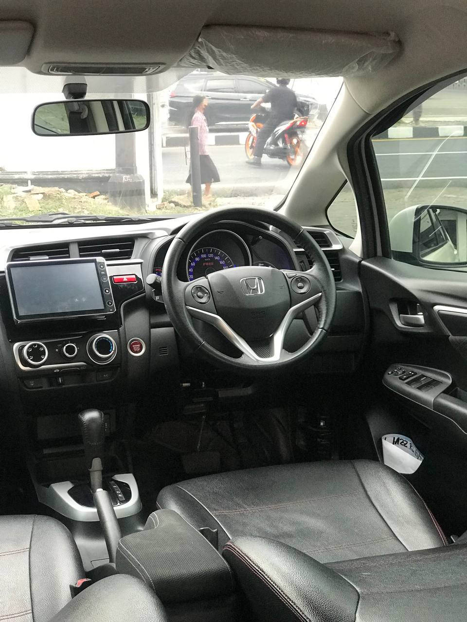 2016 Honda Jazz  RS 1.5 CVT 2016 Honda Jazz  RS 1.5 CVT