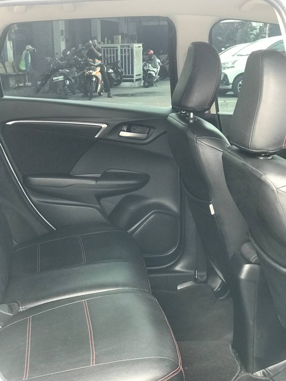 2016 Honda Jazz  RS 1.5 CVT 2016 Honda Jazz  RS 1.5 CVT