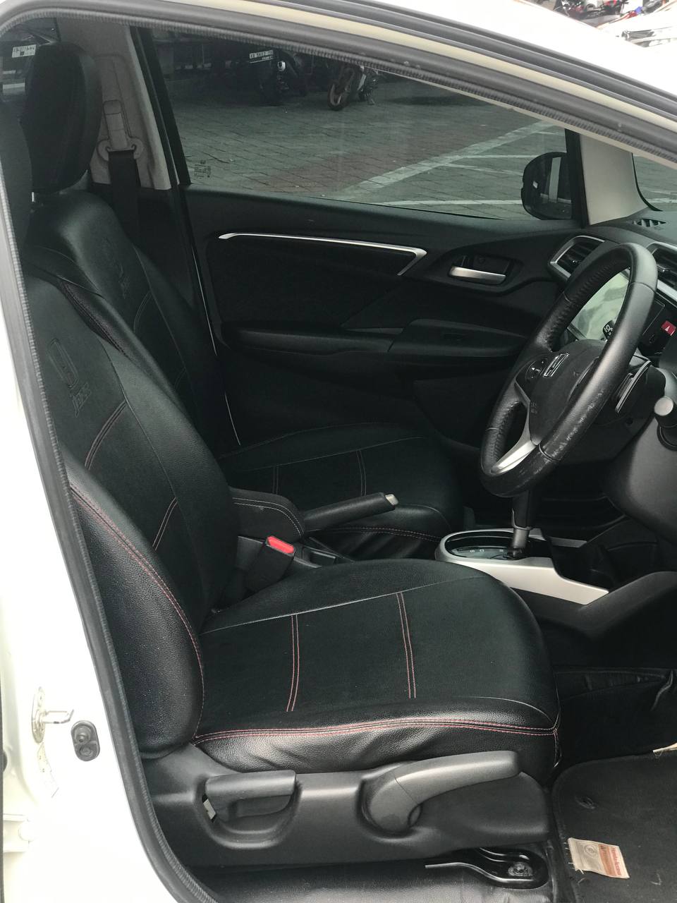 2016 Honda Jazz  RS 1.5 CVT 2016 Honda Jazz  RS 1.5 CVT