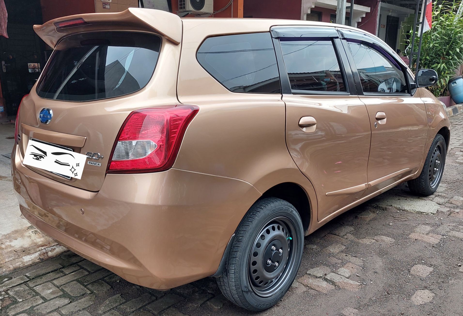 2014 Datsun GO + 2014 Datsun GO +