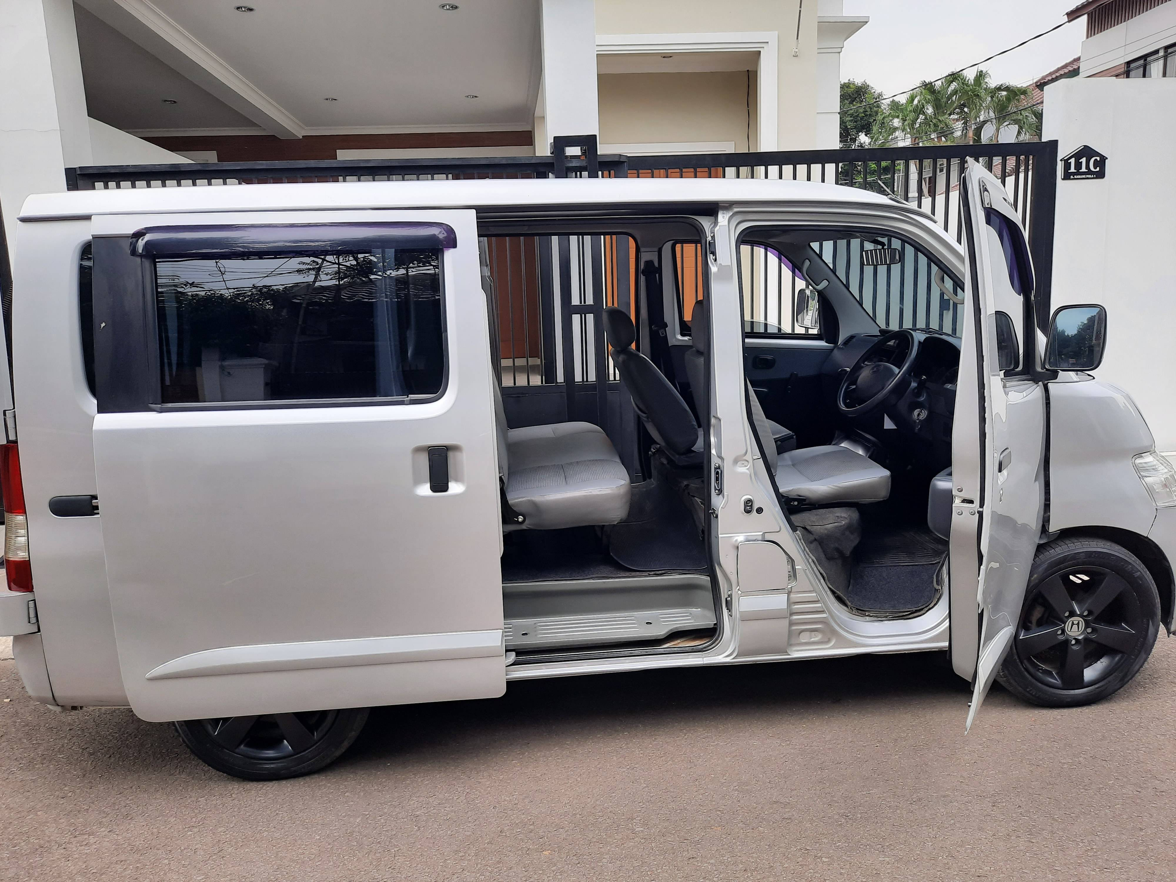 2016 Daihatsu Gran Max MB 2016 Daihatsu Gran Max MB