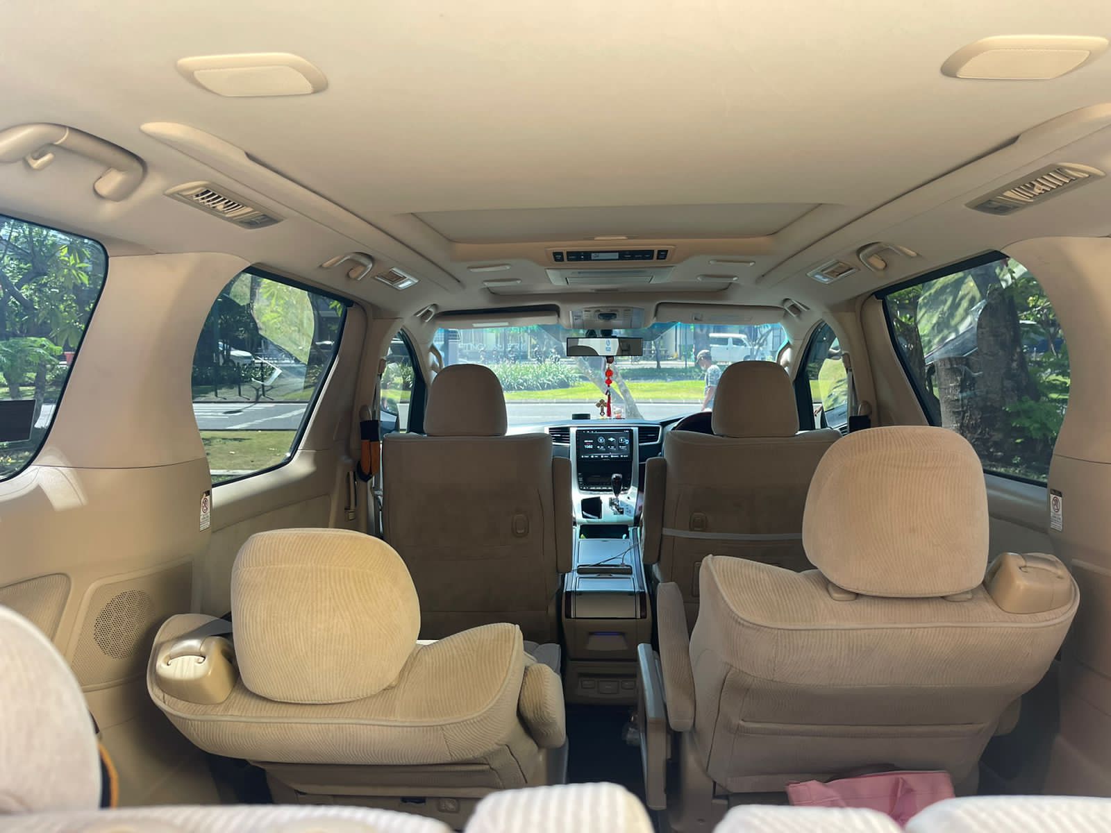 2009 Toyota Alphard 2009 Toyota Alphard