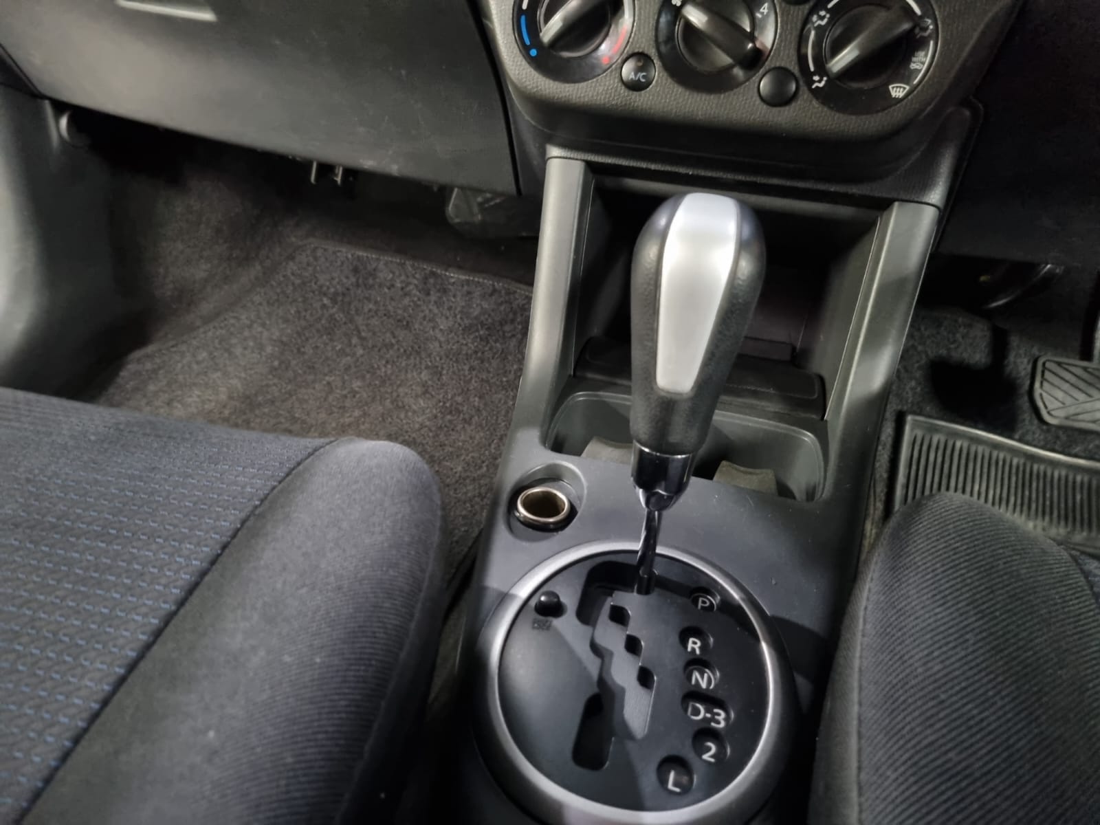 2010 Suzuki Swift 2010 Suzuki Swift