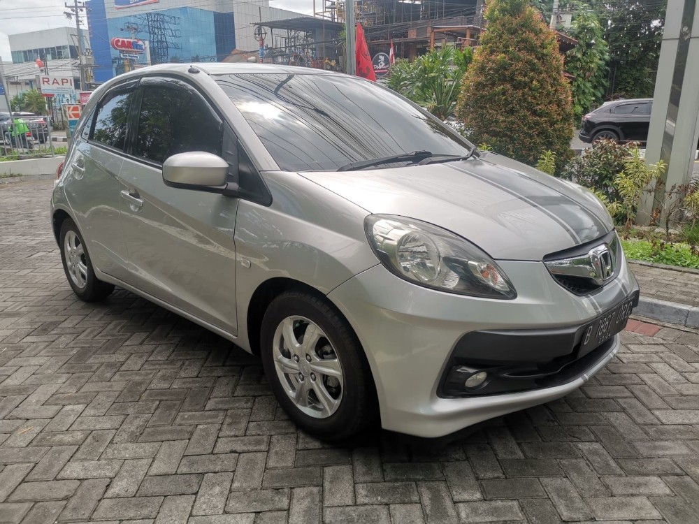 2013 Honda Brio  1.3L Sports AT
