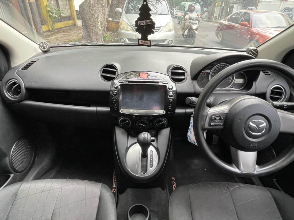 2012 Mazda 2 Hatchback 2012 Mazda 2 Hatchback