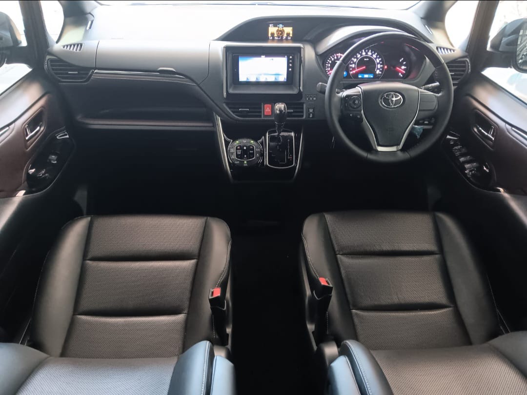 2018 Toyota Voxy 2018 Toyota Voxy