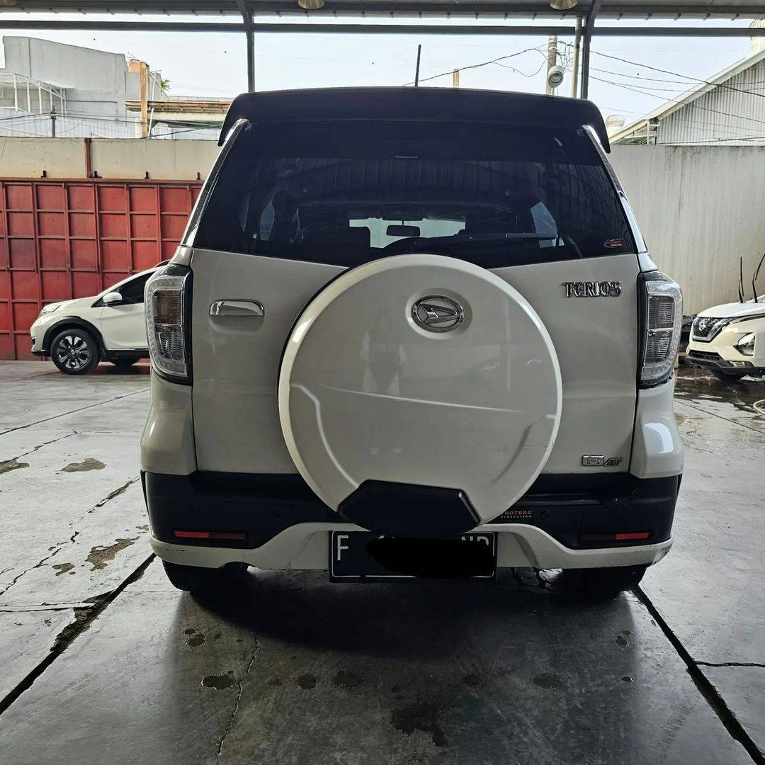 2017 Daihatsu Terios R A/T 2017 Daihatsu Terios R A/T