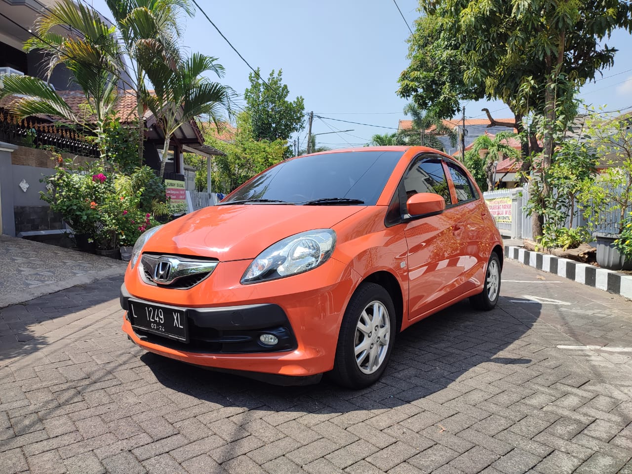 Second Hand 2014 Honda Brio Second Hand 2014 Honda Brio