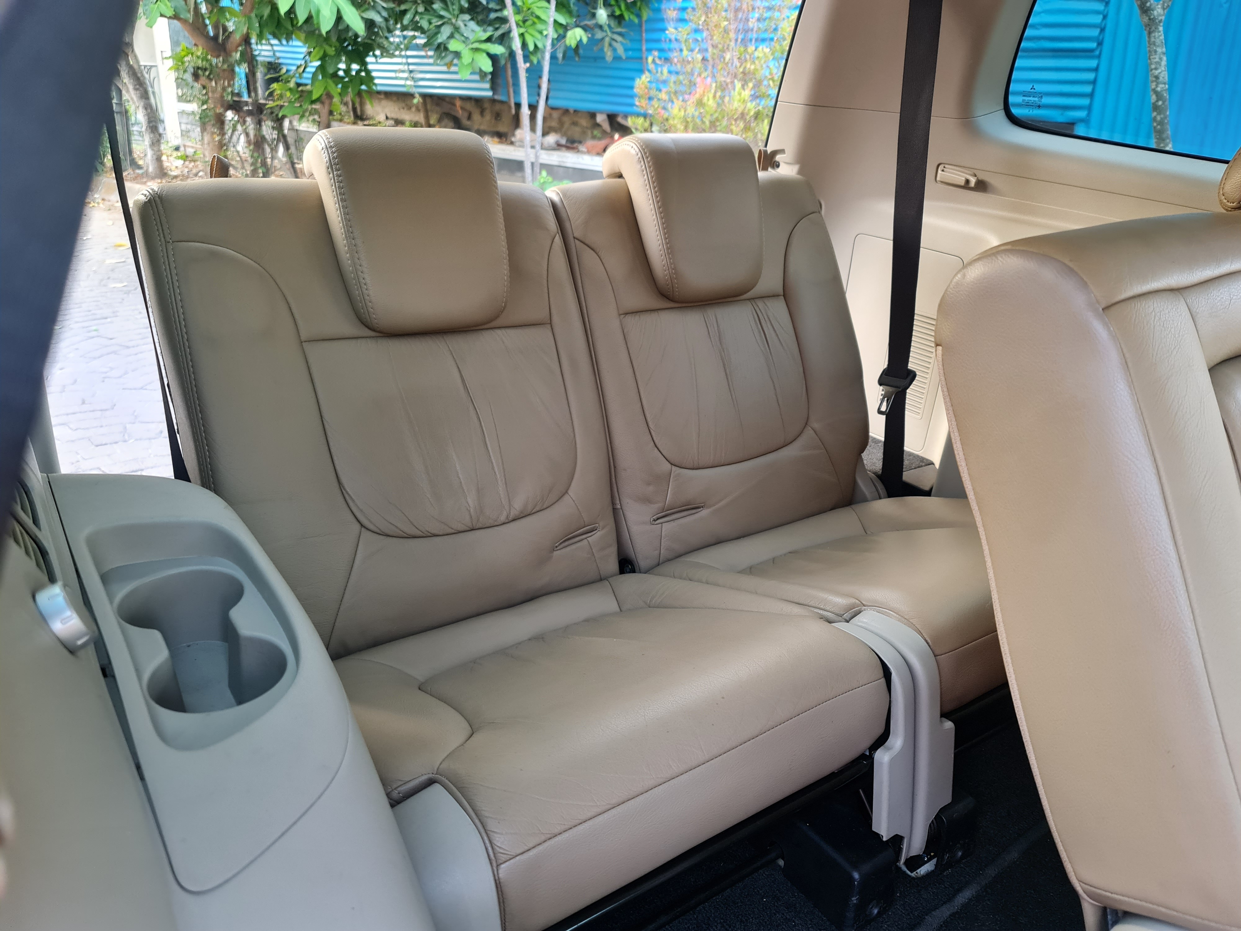 2011 Mitsubishi Pajero Sport Exceed AT 4x2 2011 Mitsubishi Pajero Sport Exceed AT 4x2