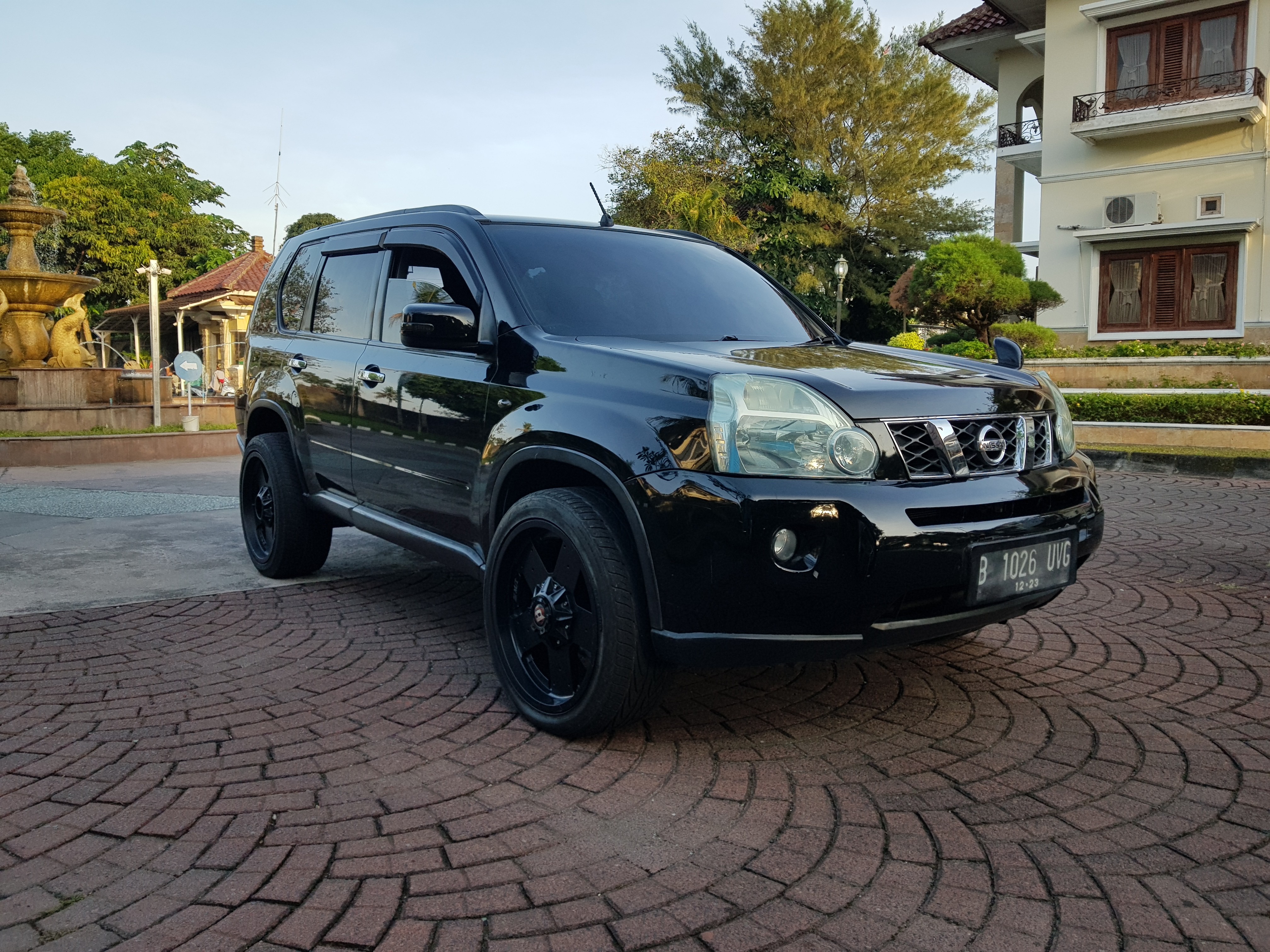 2009 Nissan X Trail ST 2.5L AT Bekas 2009 Nissan X Trail ST 2.5L AT Bekas