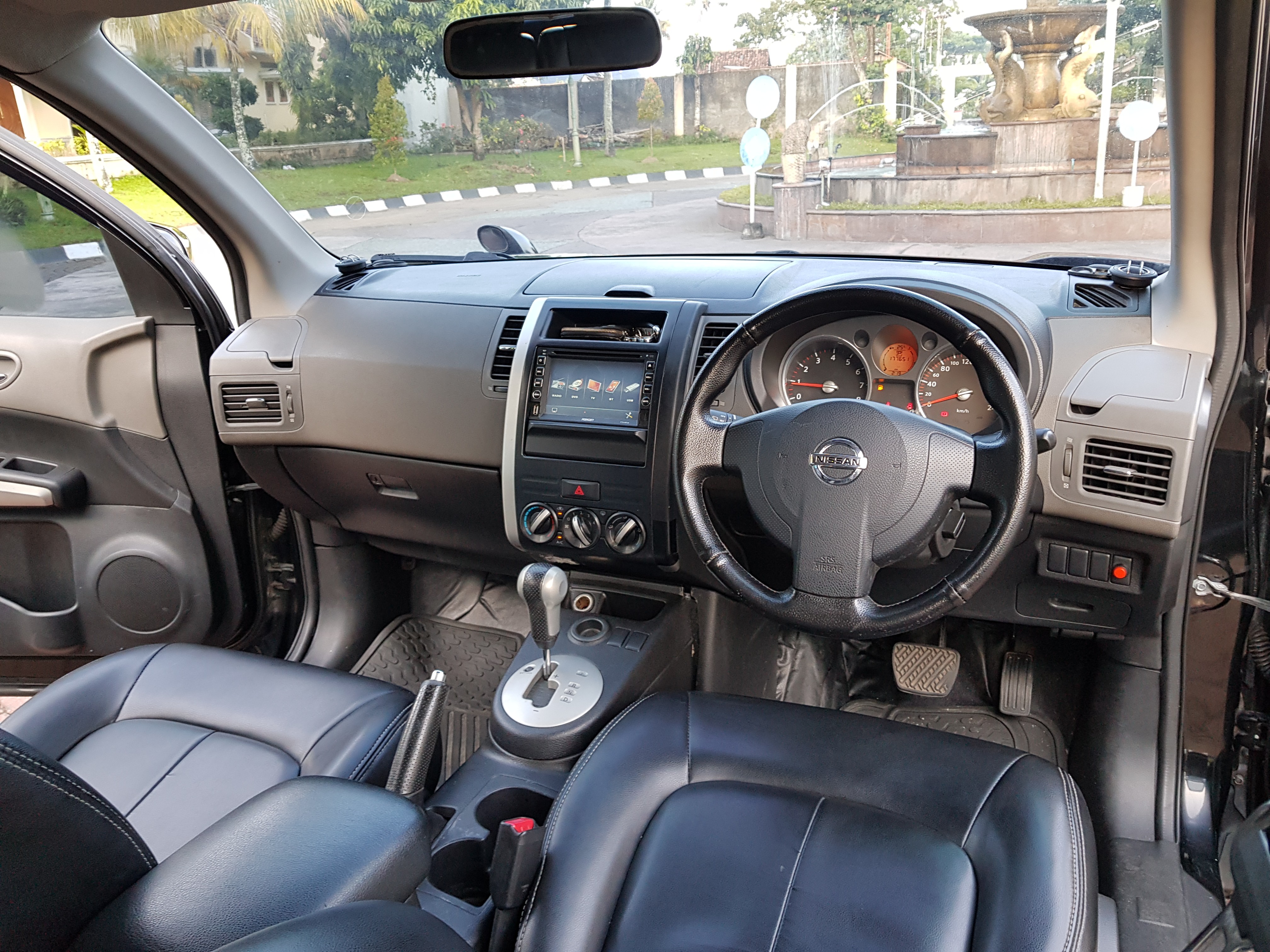 2009 Nissan X Trail ST 2.5L AT 2009 Nissan X Trail ST 2.5L AT