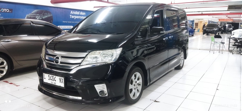 2013 Nissan Serena