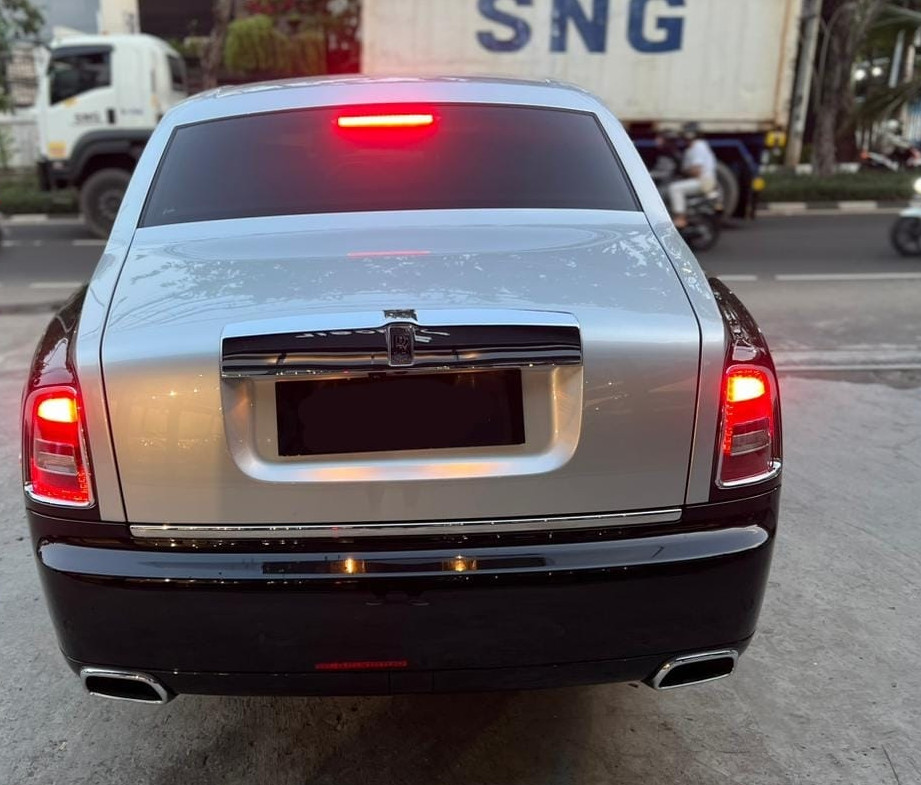 2013 Rolls Royce Phantom 6.7 L 2013 Rolls Royce Phantom 6.7 L