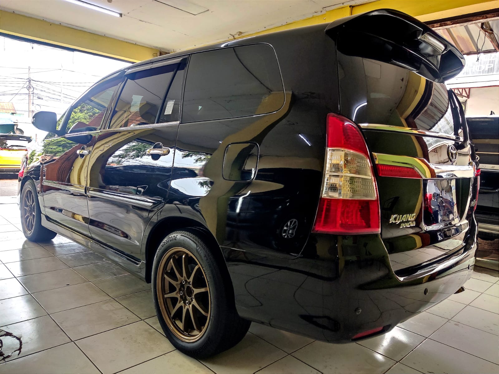 2015 Toyota Innova 2015 Toyota Innova