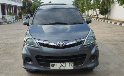 2013 Toyota Avanza Bekas 2013 Toyota Avanza Bekas