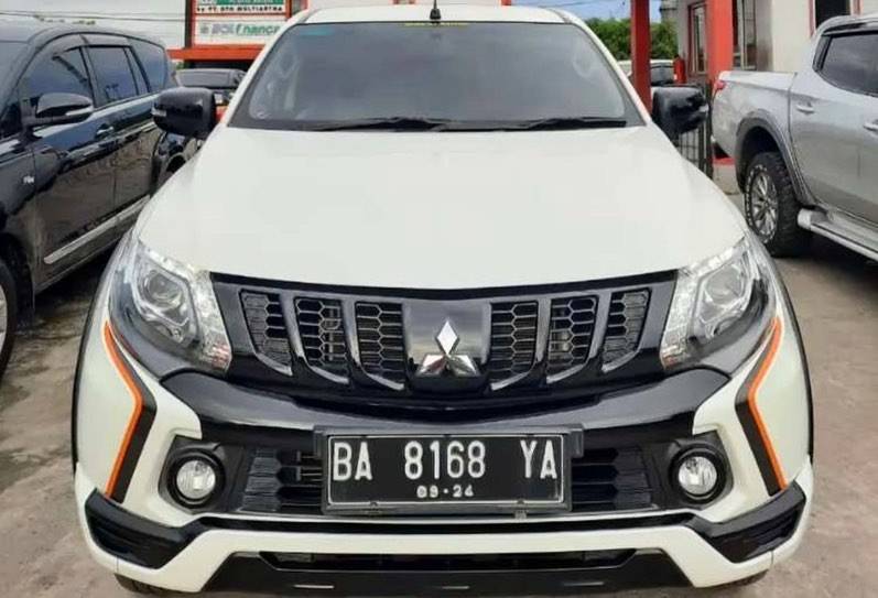 2019 Mitsubishi Strada Triton Bekas 2019 Mitsubishi Strada Triton Bekas