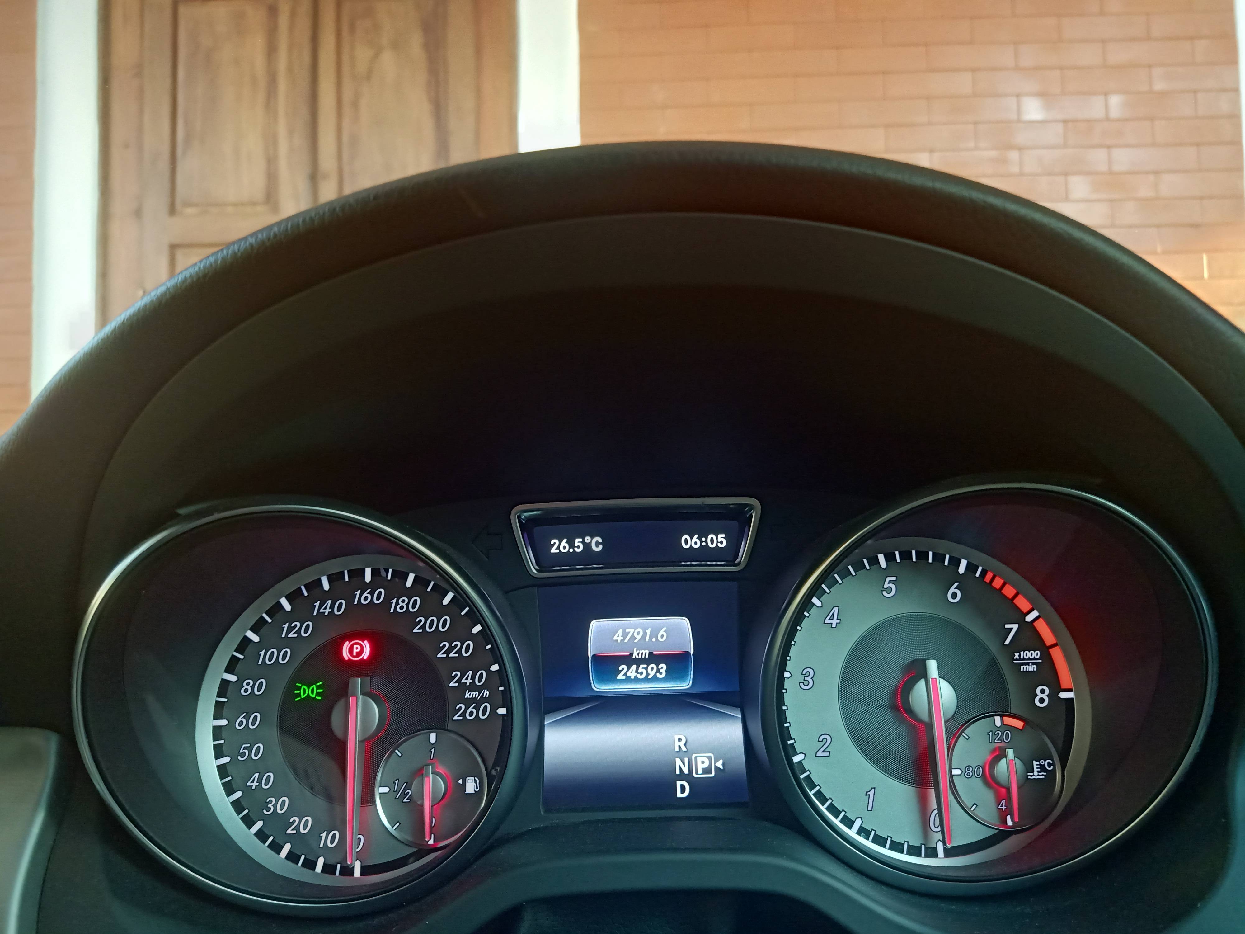 2016 Mercedes Benz GLA 2016 Mercedes Benz GLA