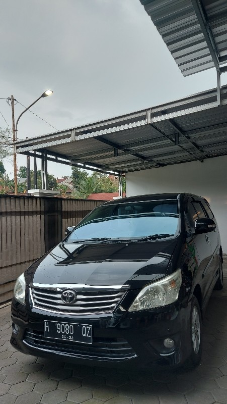 2012 Toyota Kijang Innova