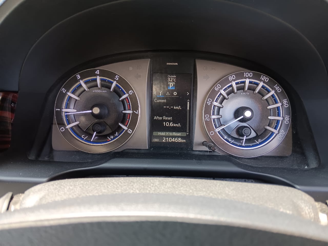 2017 Toyota Kijang Innova 2017 Toyota Kijang Innova