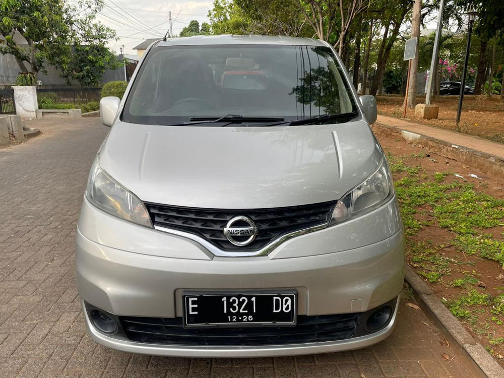 Second Hand 2013 Nissan Evalia Second Hand 2013 Nissan Evalia