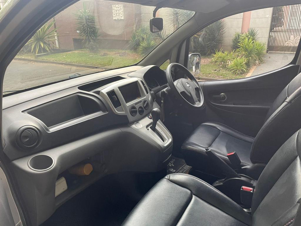 2013 Nissan Evalia 2013 Nissan Evalia