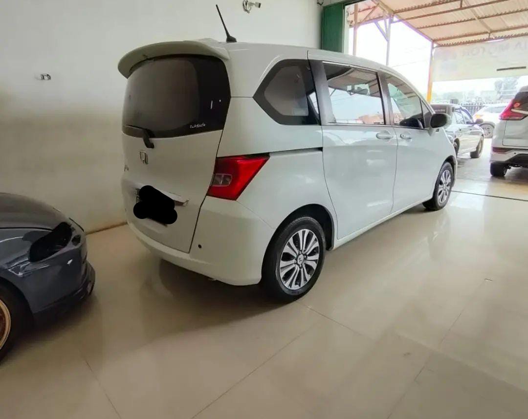 2013 Honda Freed 2013 Honda Freed