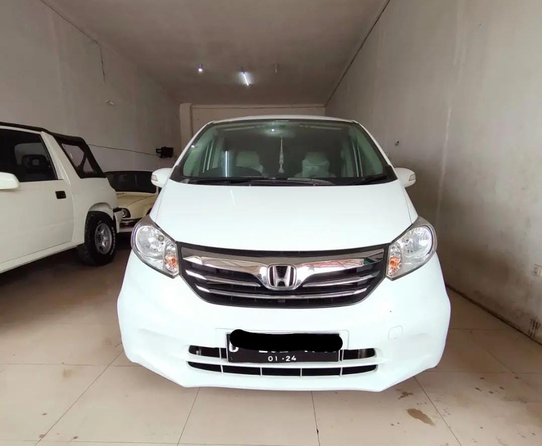 2013 Honda Freed 2013 Honda Freed
