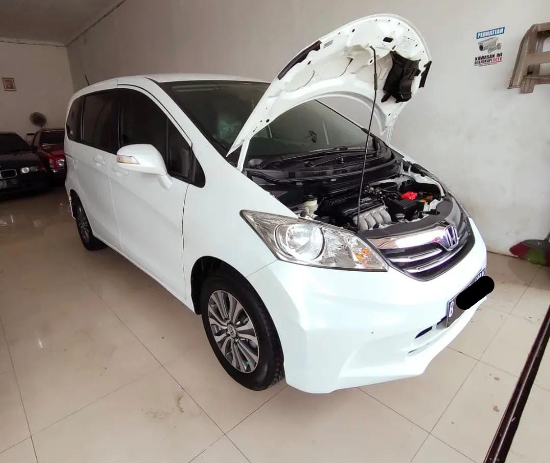 2013 Honda Freed 2013 Honda Freed