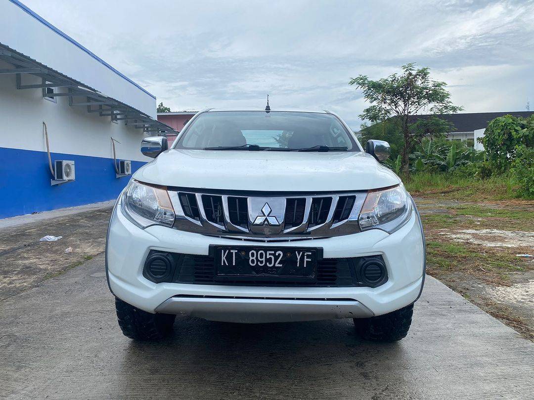 Second Hand 2017 Mitsubishi Strada Second Hand 2017 Mitsubishi Strada