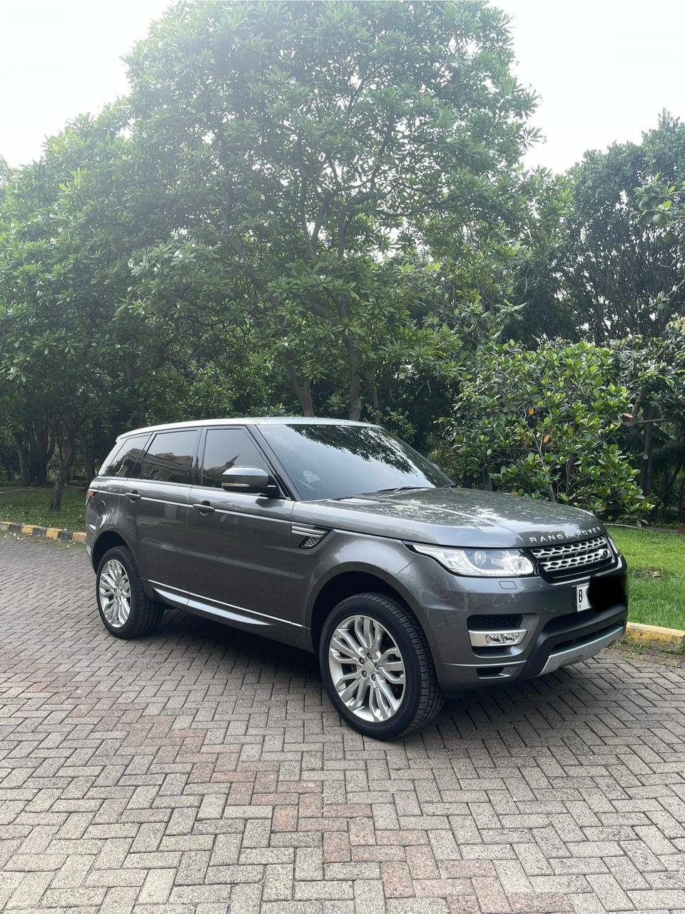 Second Hand 2014 Land Rover Range Rover Sport Second Hand 2014 Land Rover Range Rover Sport