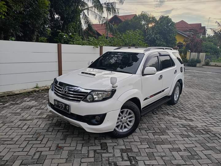 2012 Toyota Fortuner 2012 Toyota Fortuner