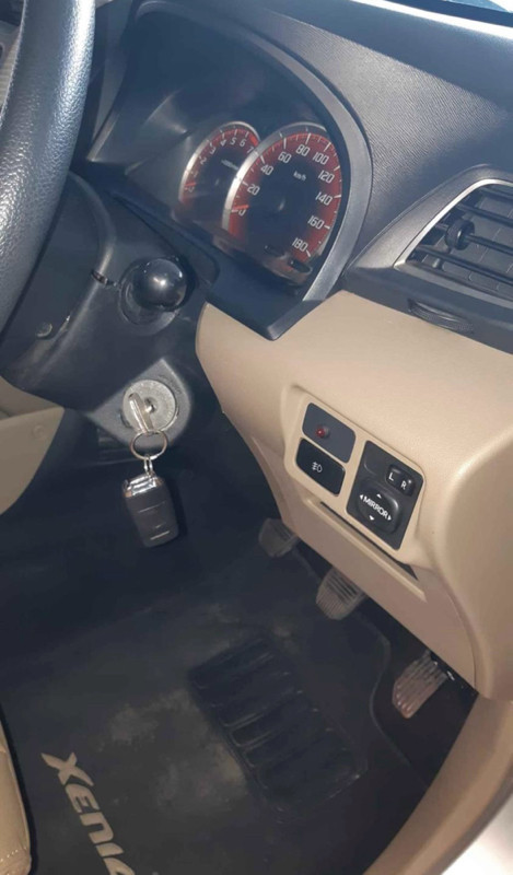 2013 Daihatsu Xenia 2013 Daihatsu Xenia