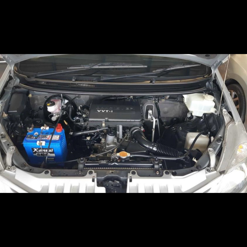 2013 Daihatsu Xenia 2013 Daihatsu Xenia