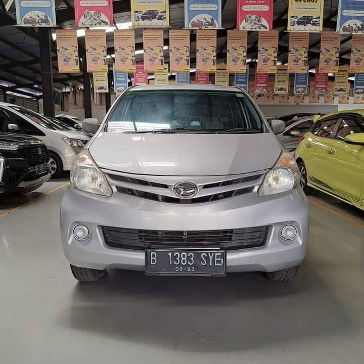 Second Hand 2013 Daihatsu Xenia Second Hand 2013 Daihatsu Xenia