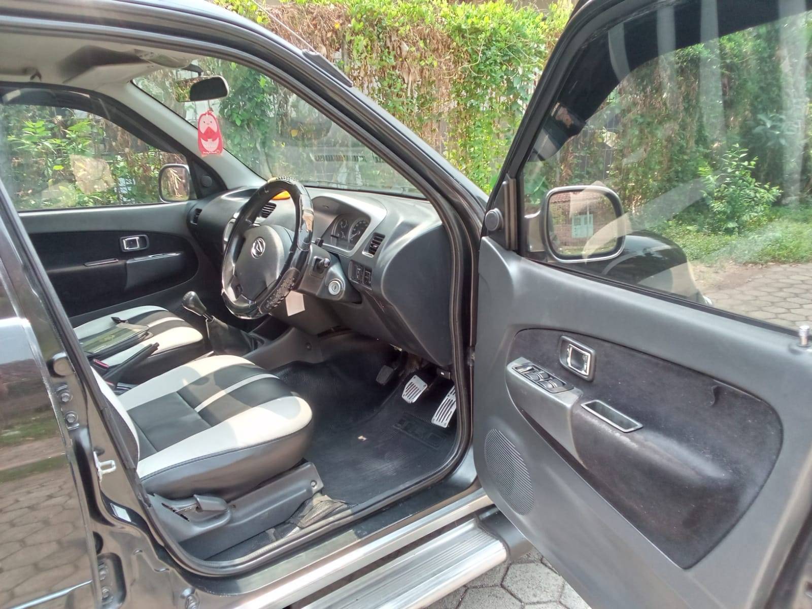 2005 Daihatsu Taruna 2005 Daihatsu Taruna