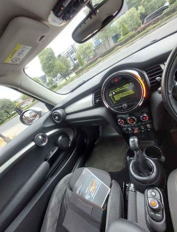 2017 MINI 3 Door 2017 MINI 3 Door