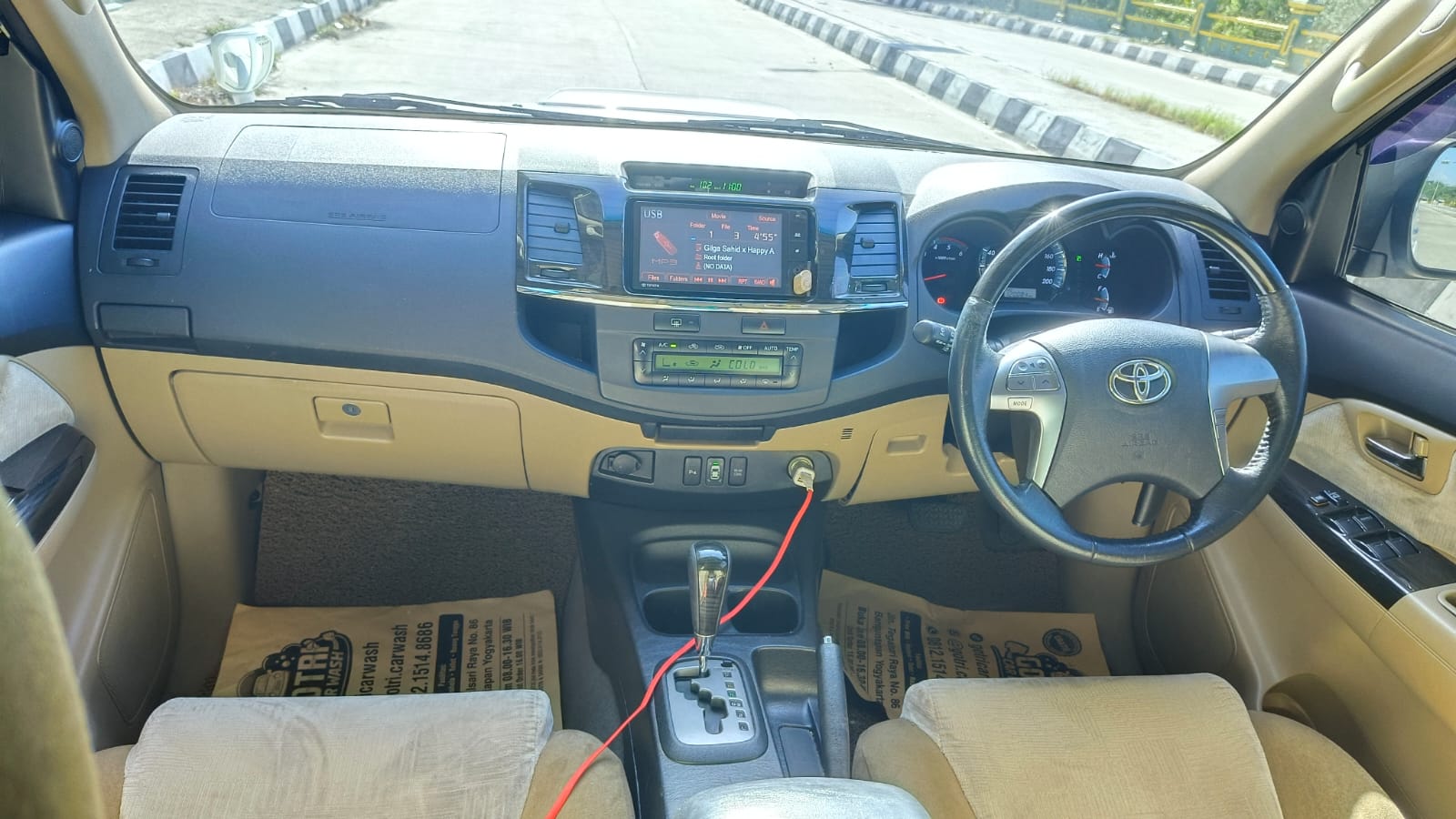 2013 Toyota Fortuner  2.5L G VNT TRD Diesel AT 2013 Toyota Fortuner  2.5L G VNT TRD Diesel AT