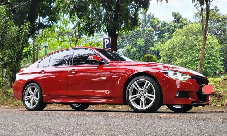 Second Hand 2017 BMW 3 Series Sedan Second Hand 2017 BMW 3 Series Sedan