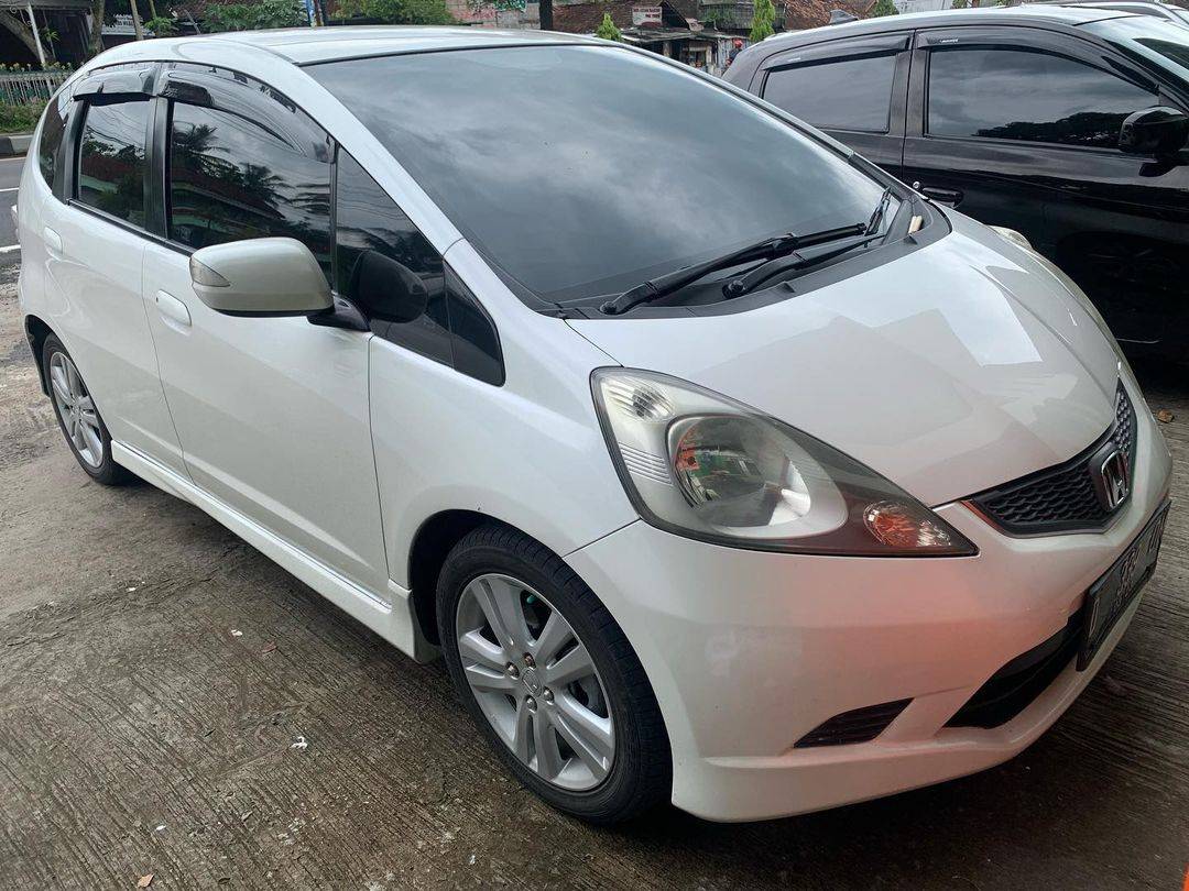 2010 Honda Jazz 2010 Honda Jazz