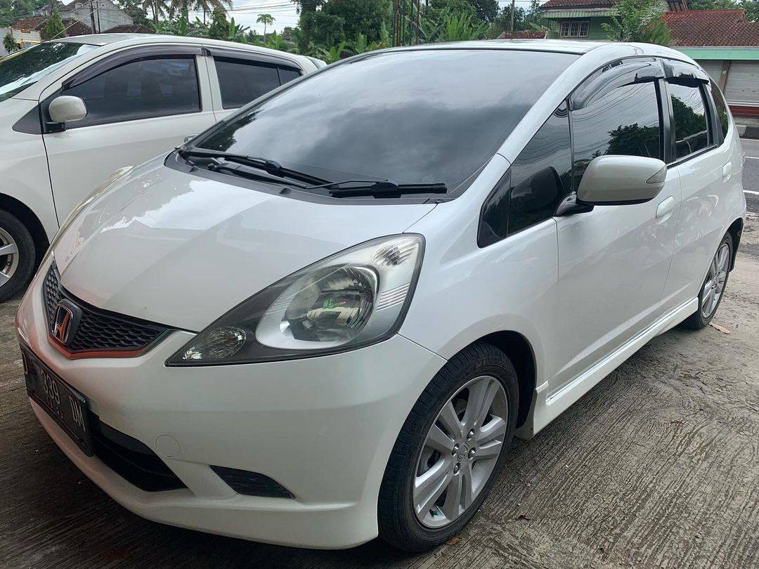 2010 Honda Jazz 2010 Honda Jazz